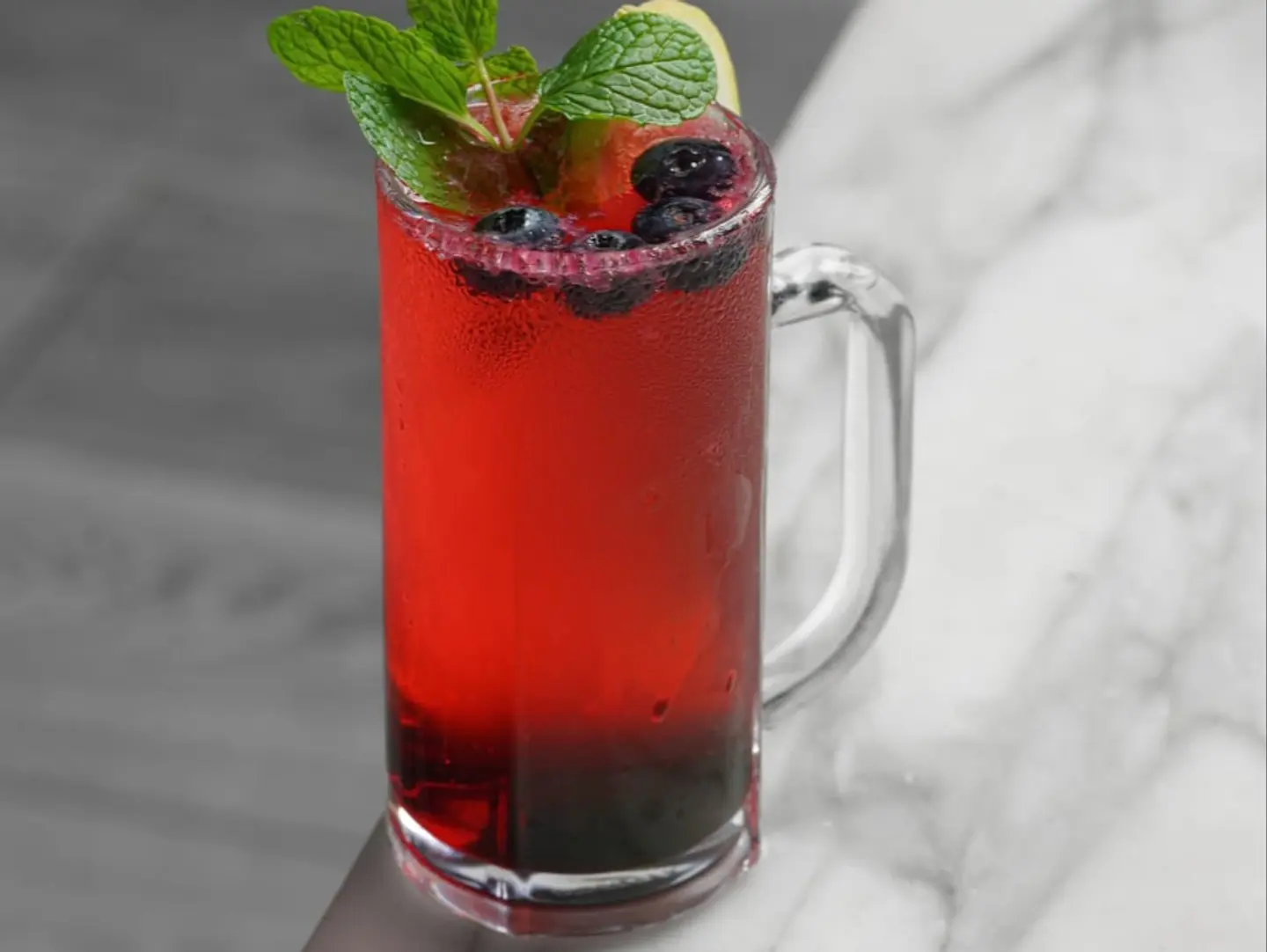Mix Berries Mojito