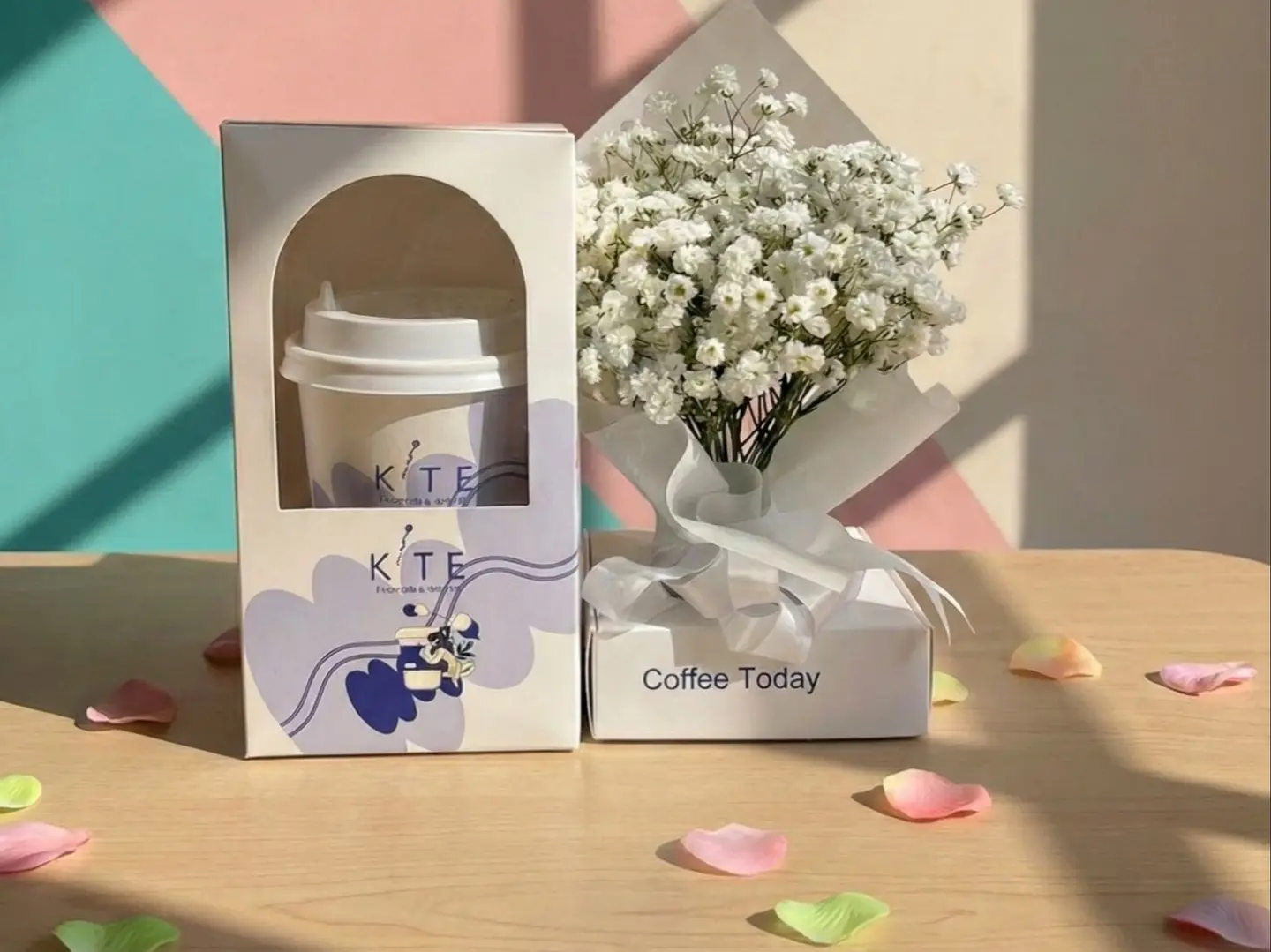 بوكيه جبسو و قهوة