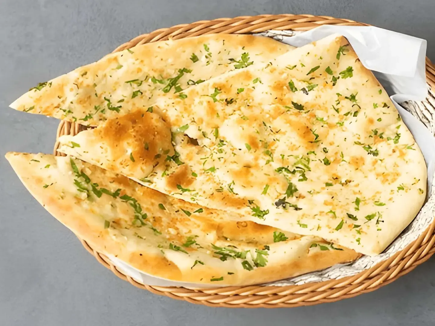 Garlic Butter Naan (1 Piece)