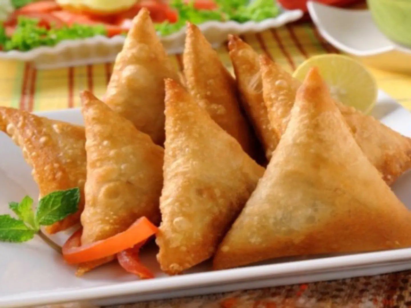 Chicken Samosa Medium