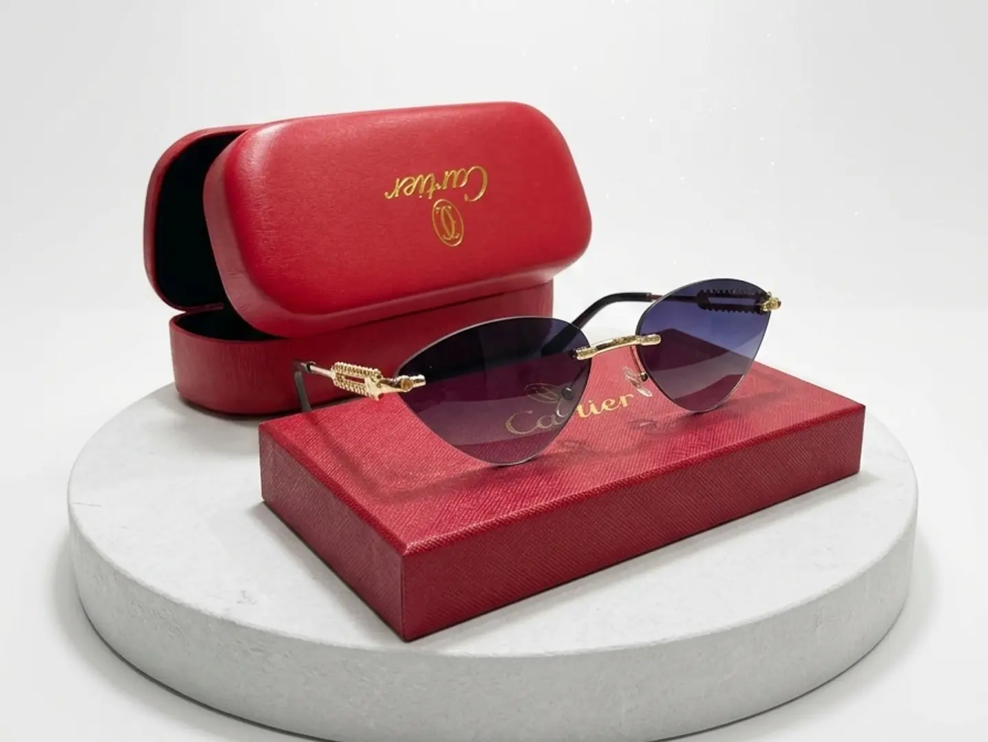 Cartier Royal Glow