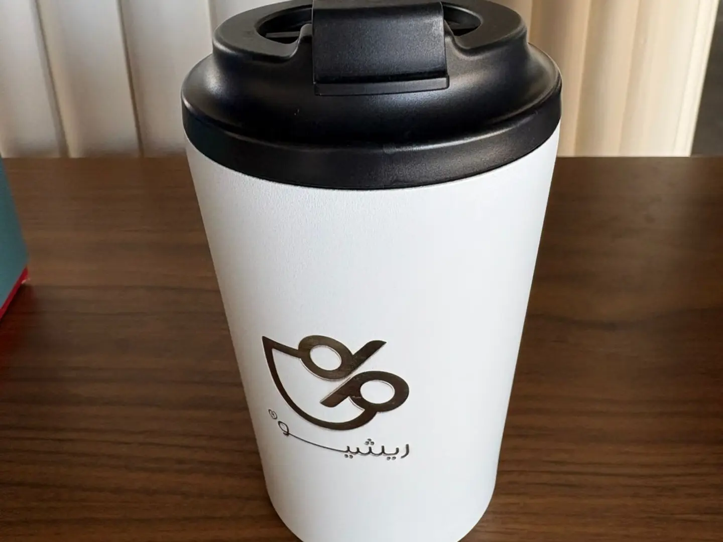 كوب حرارى ابيض