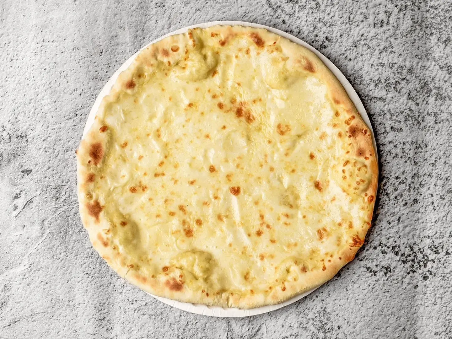 ‏جبنة موزاريلا