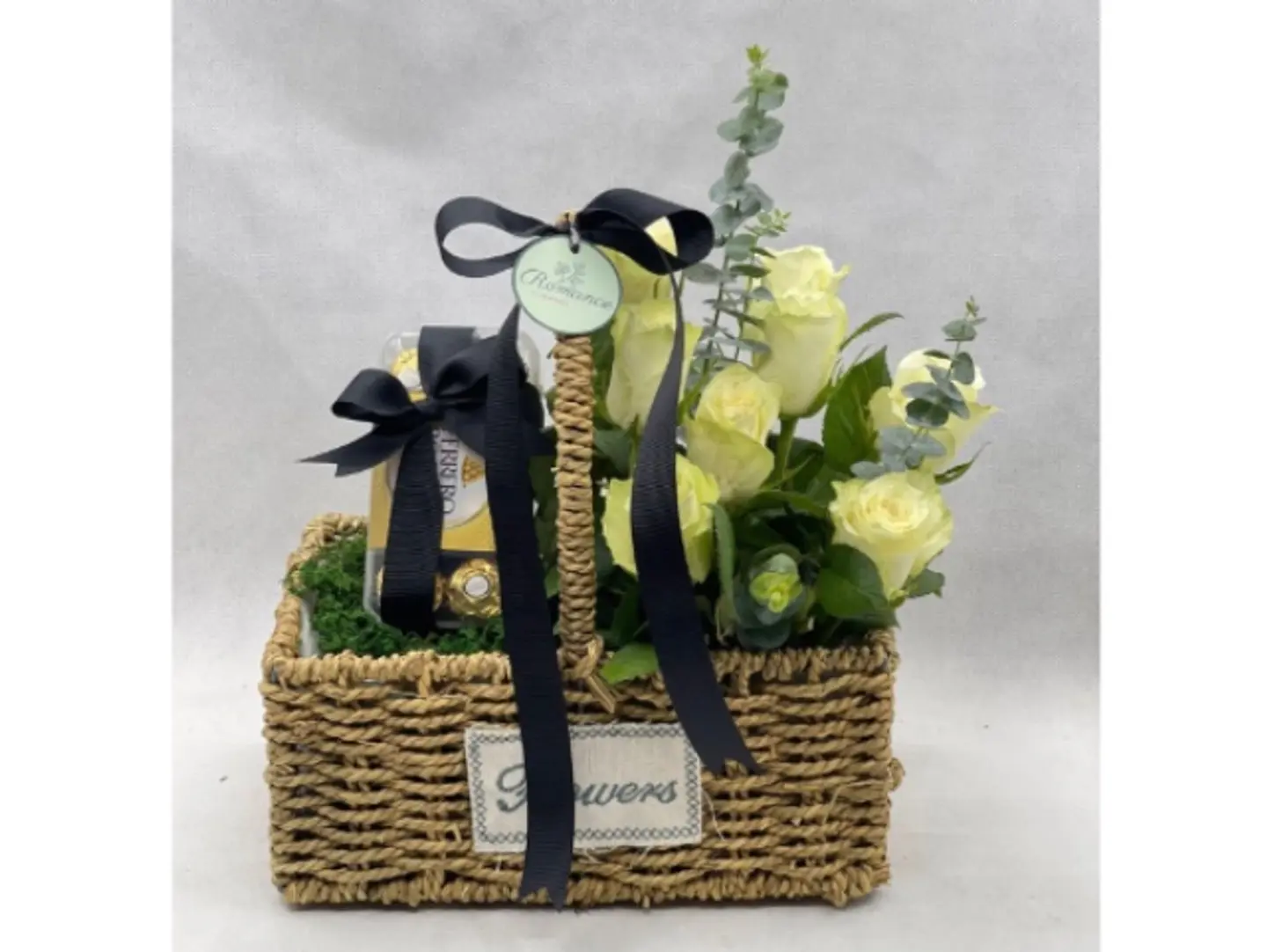 Visiting Basket With Chocolates