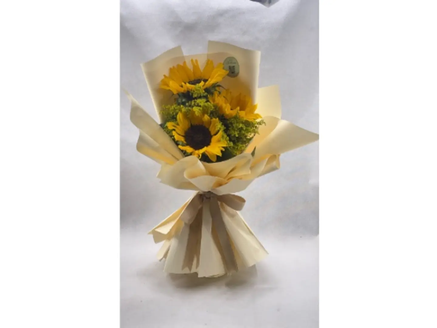 Bright Sunflower Bouquet