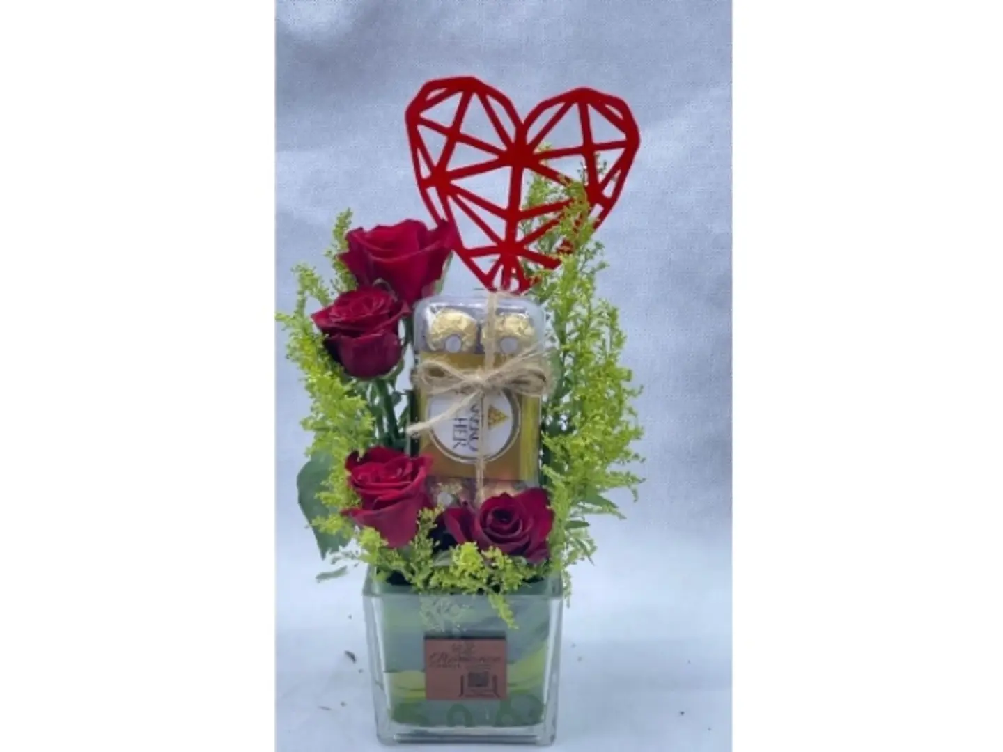 Red Rose Vase With Rocher Chocolates