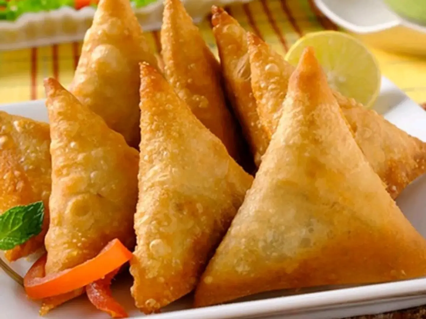 Cream Cheese Samboosa, 30 Pieces