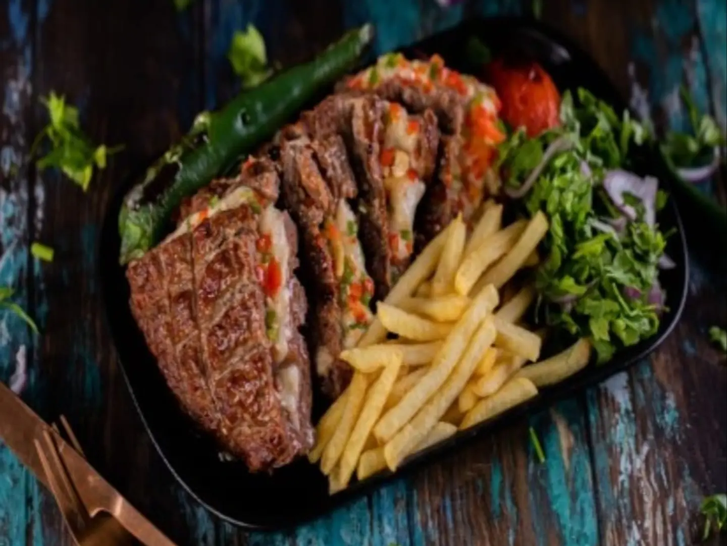 Arayes Meat With Cheese