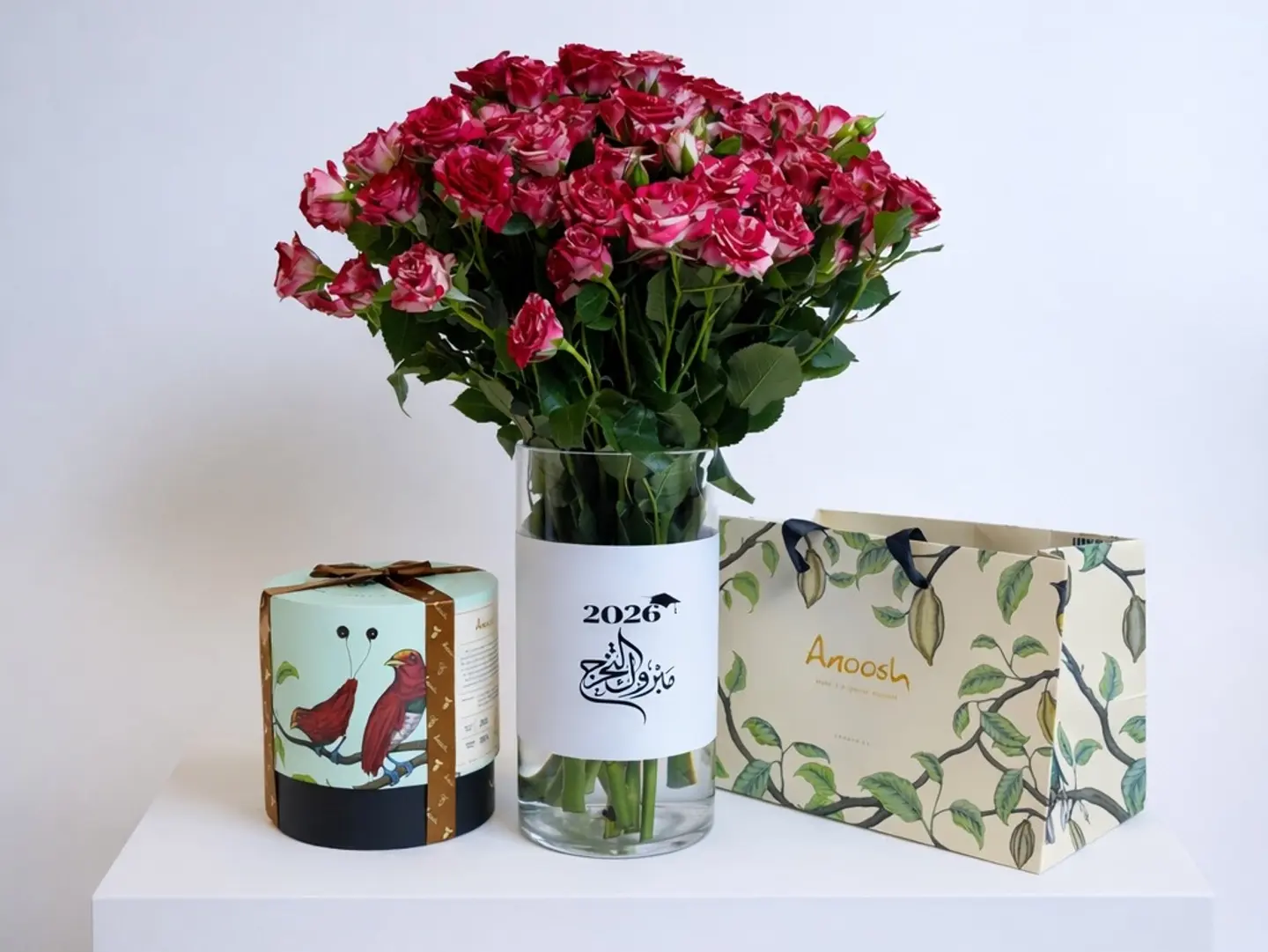 Graduation Vase With Anoush