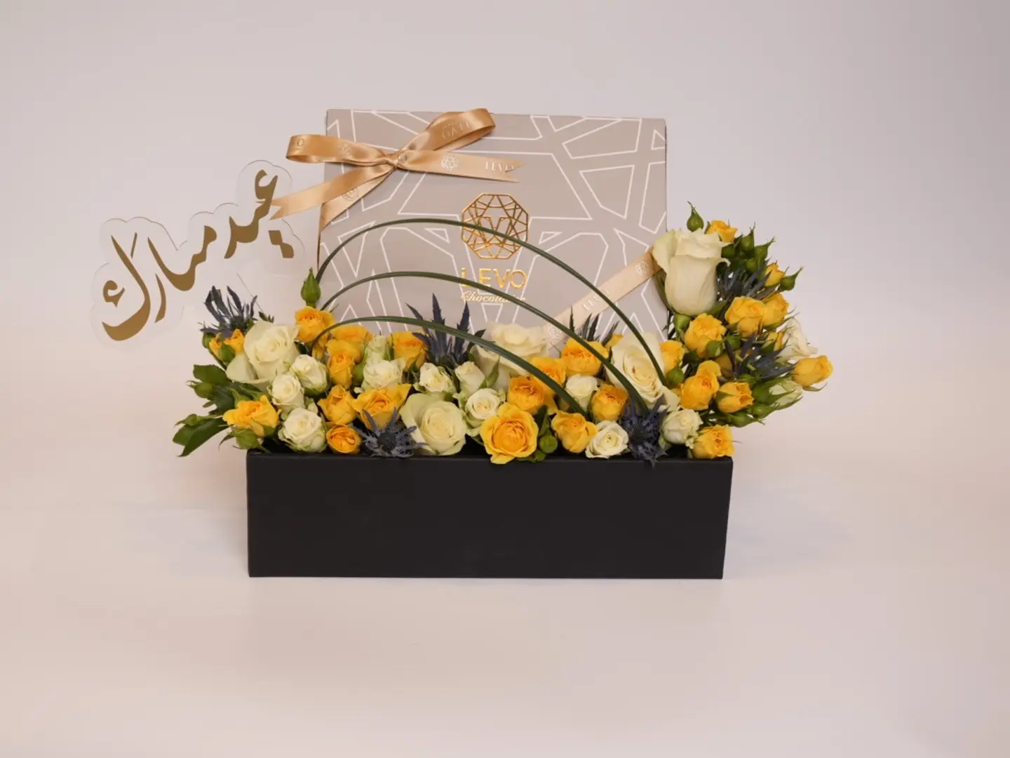 ليفو مع قاعده ورد