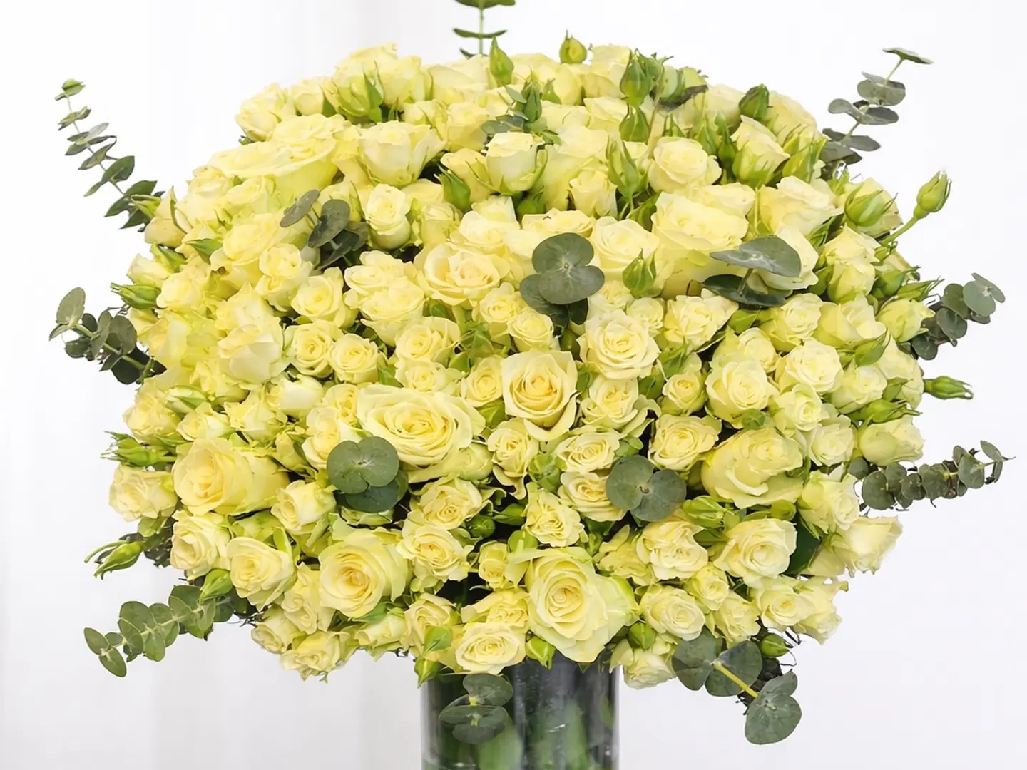 فازه ورد ابيض