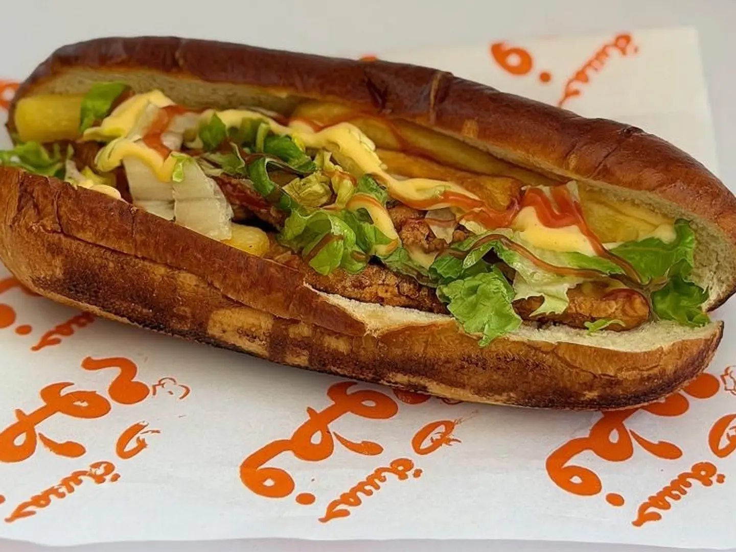 ستربس دجاج خبز بريتزل