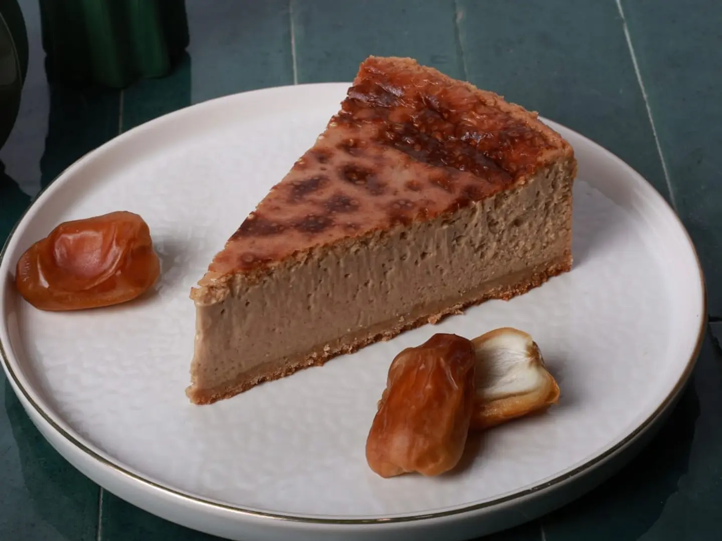 تشيز مدريد بالتمر