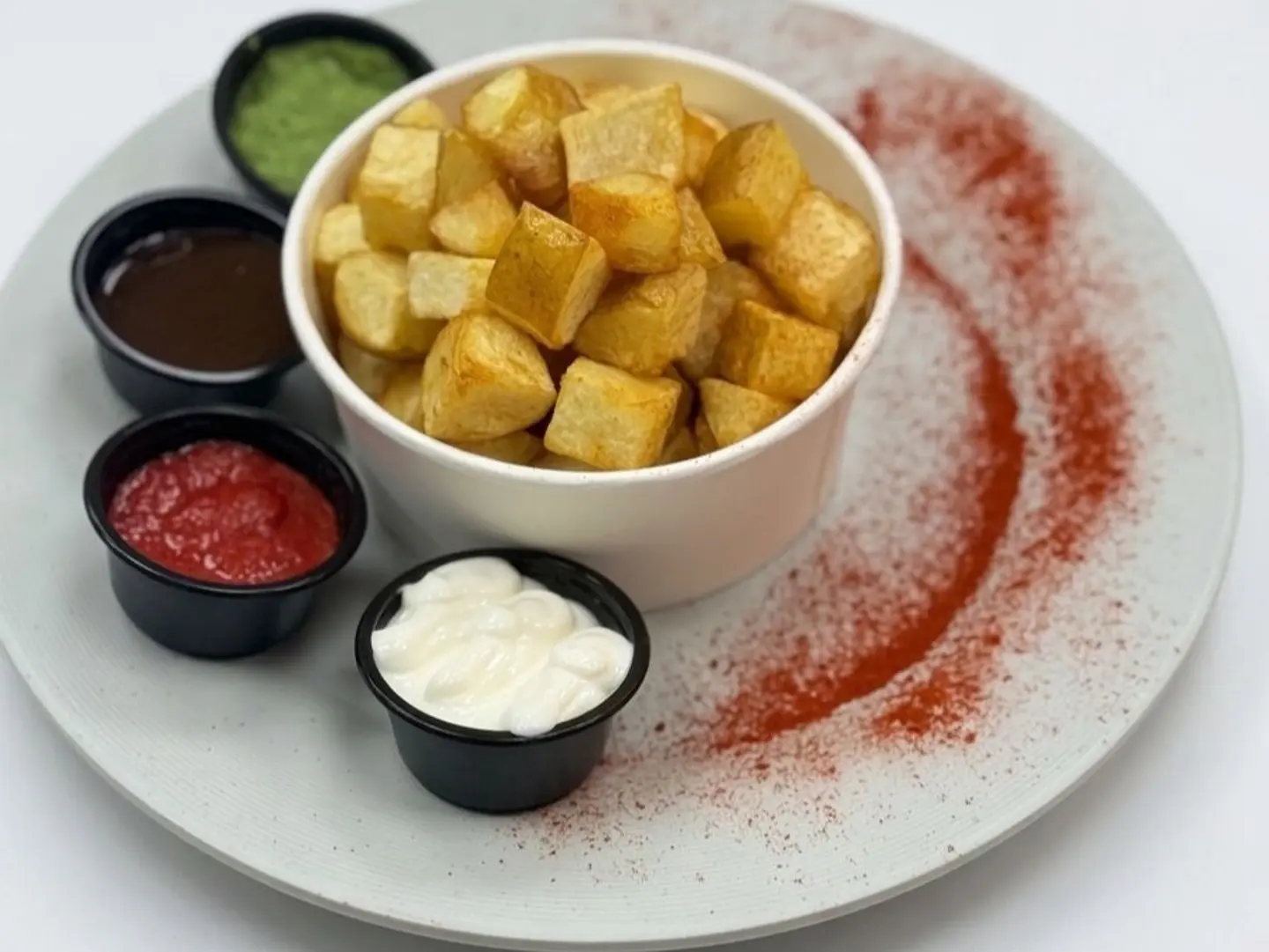 بطاطس مكعبات مع اضافة الدجاج