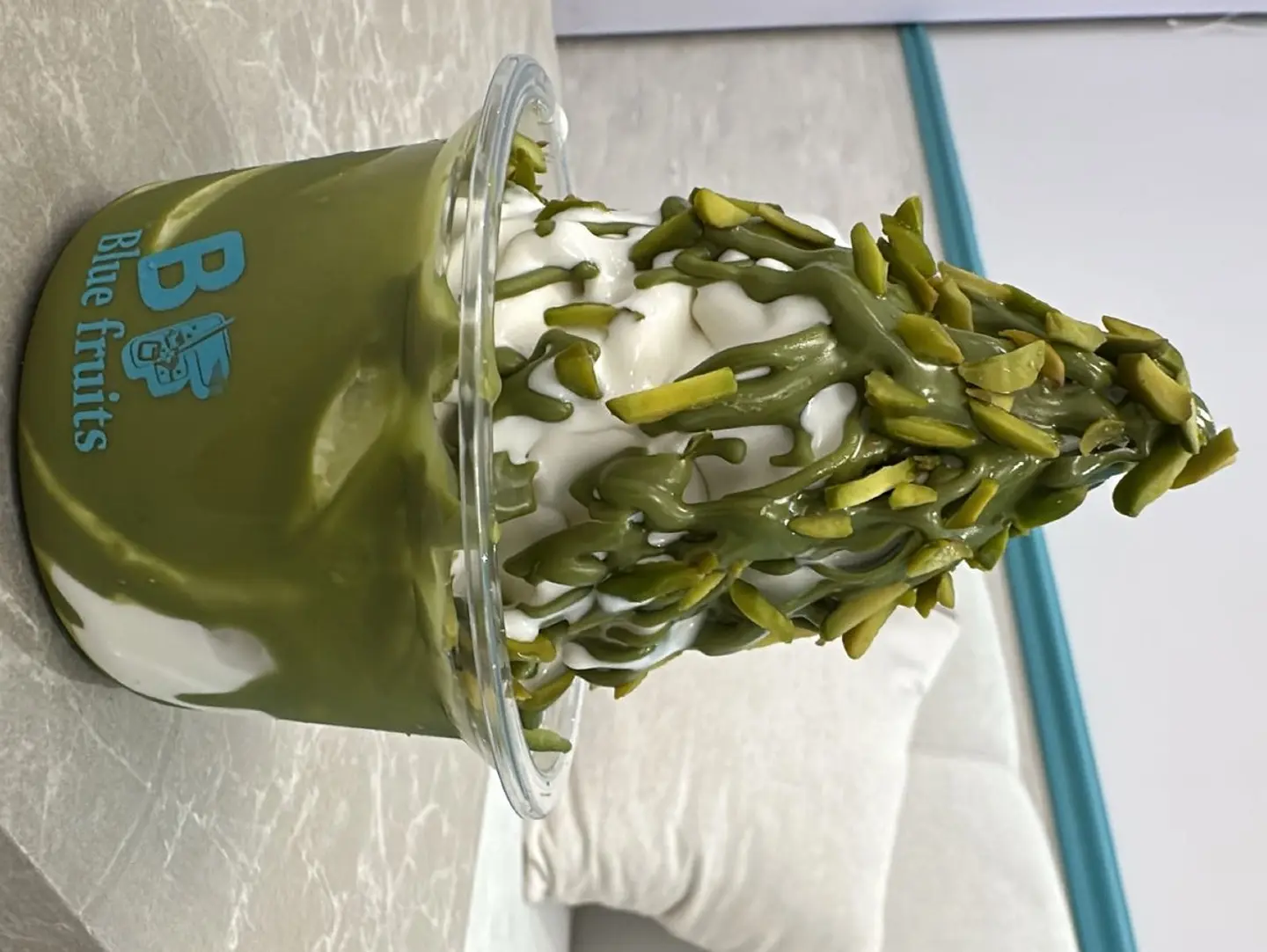 Pistachio - Medium