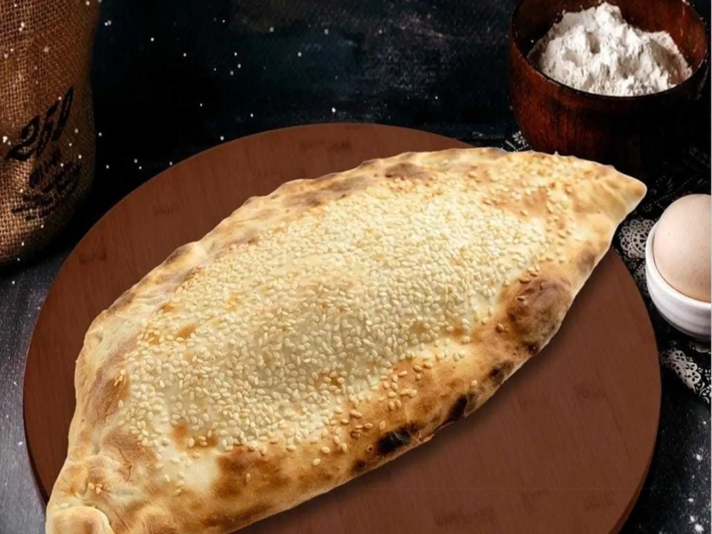 منقوشة جبنة شيدر مقفلة
