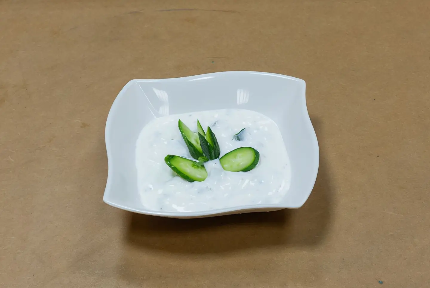 خيار باللبن