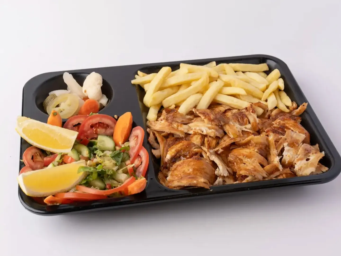 صحن شاورما دجاج على الفحم