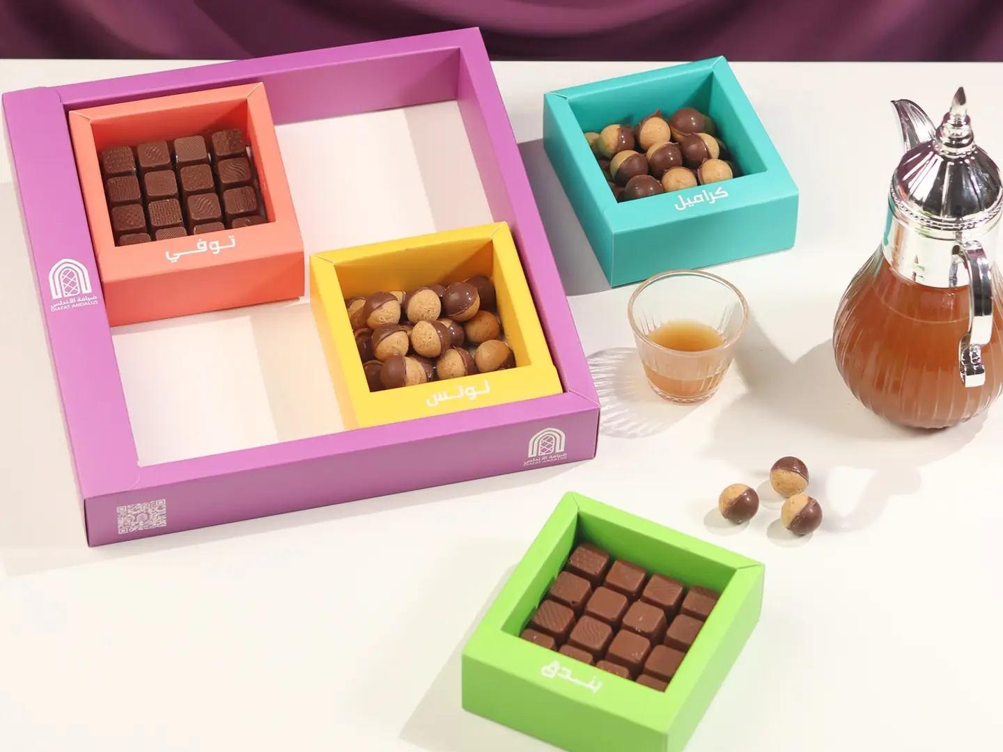 Mix Box Of 4o1 Bites And Chocolate