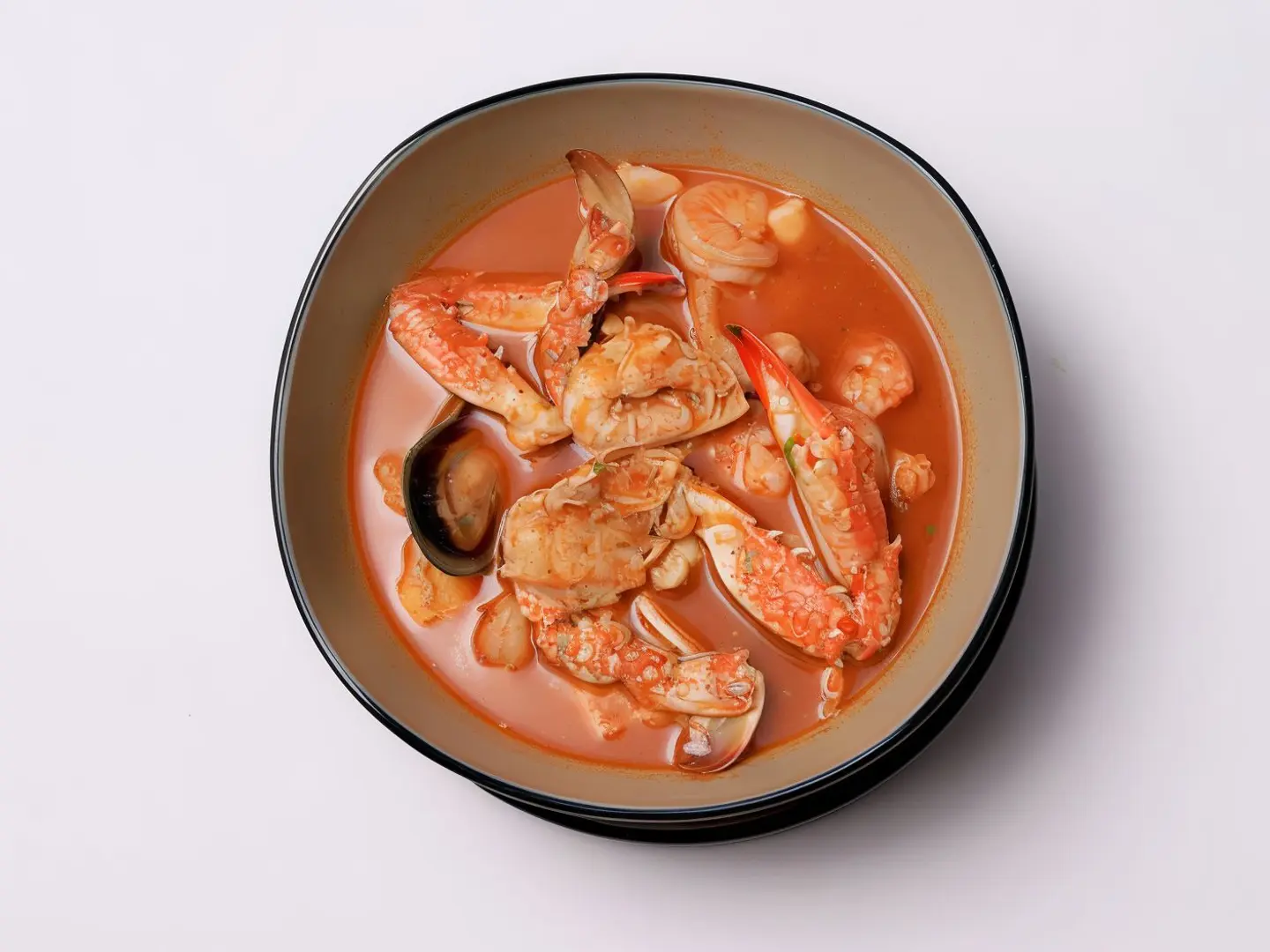 شوربة سي فود حمراء