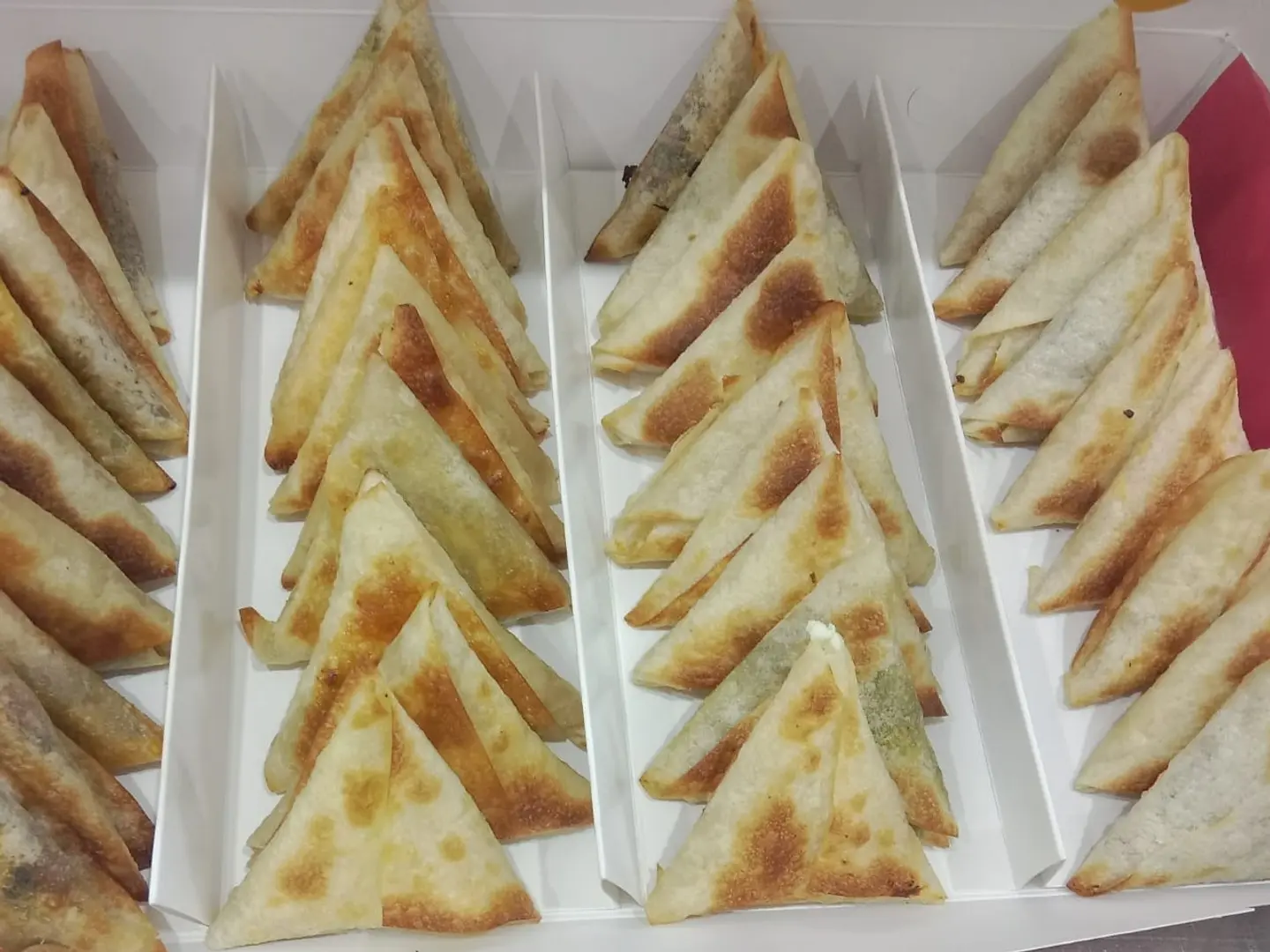 Large Box (Fried Sambosa) 44 Pcs