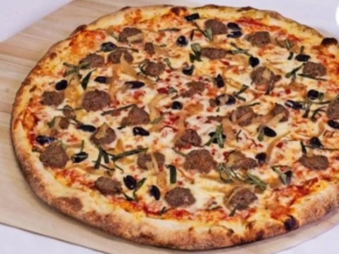 بيتزا لحم صغير