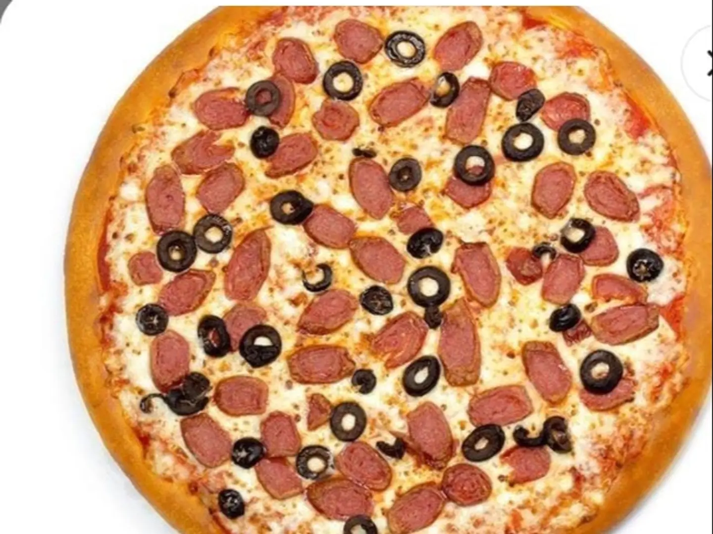 بيتزا نقانق كبير