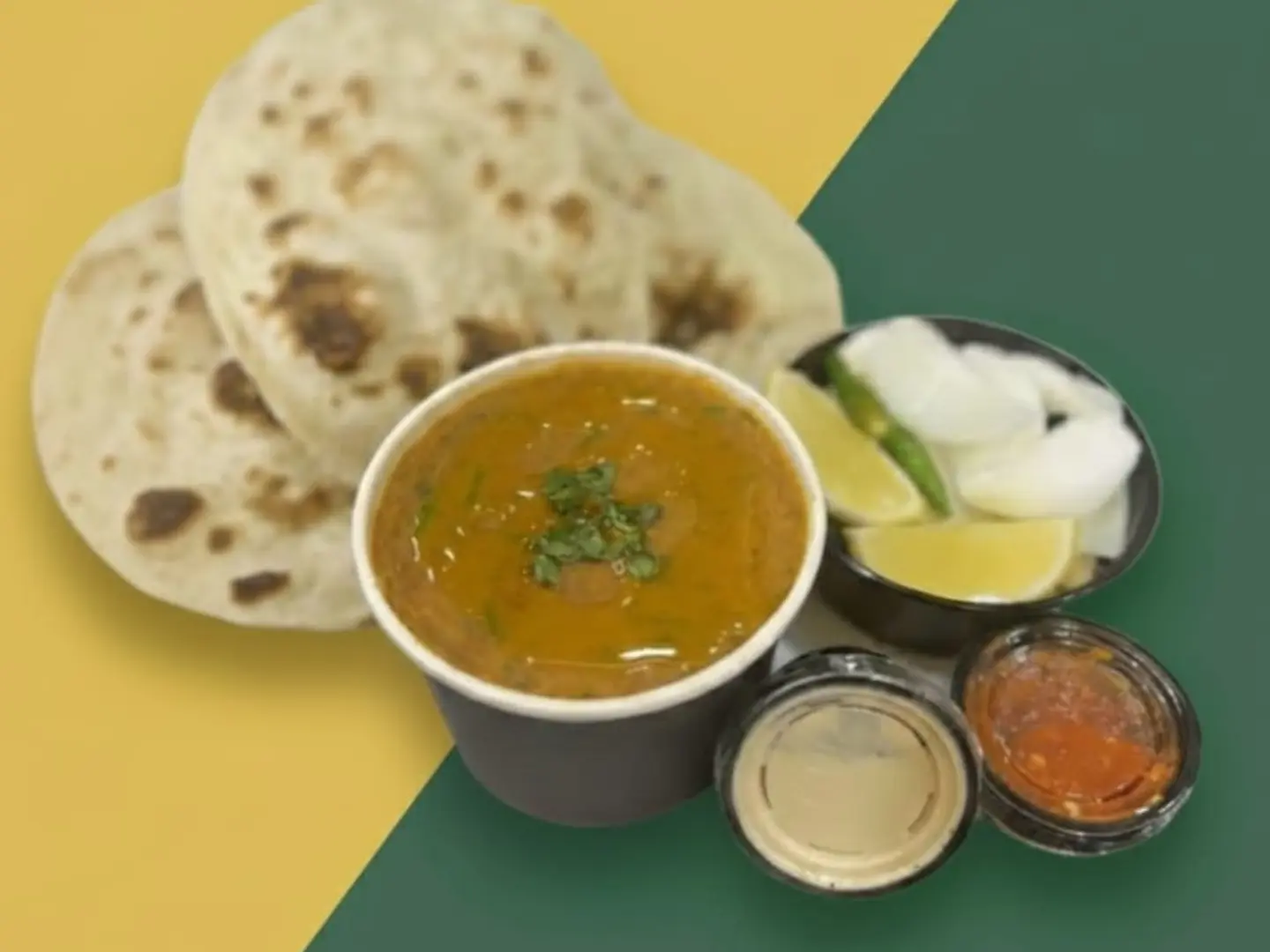 علبة فول مع خبز صغير