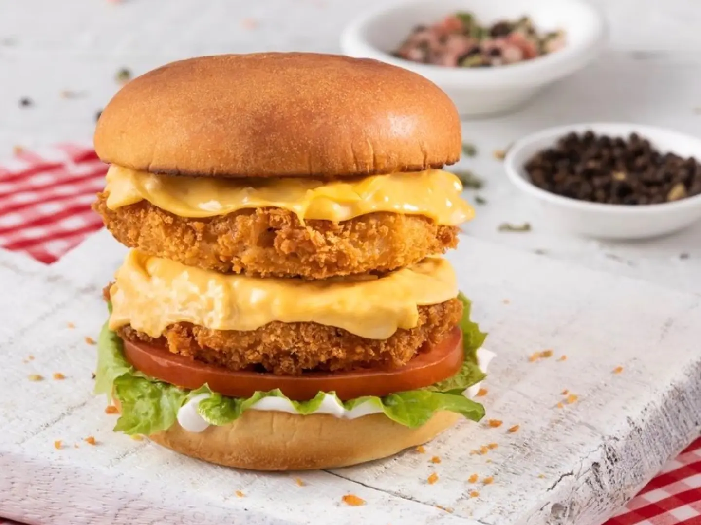 برجر دجاج مزدوج