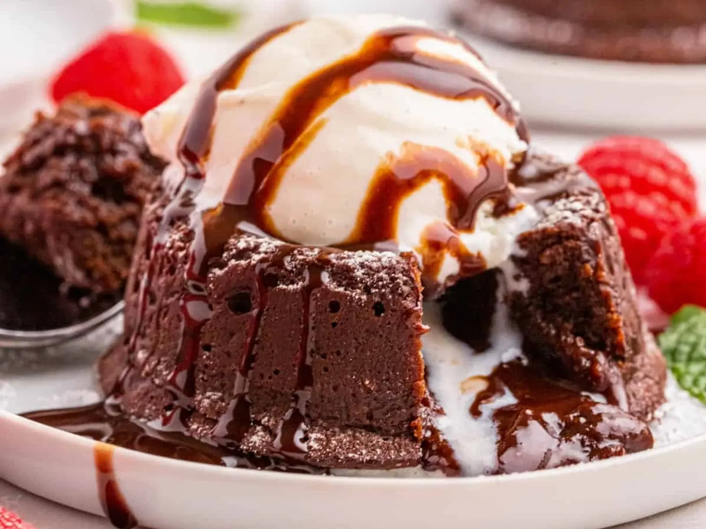 كيك الشوكولاتة المنصهرة