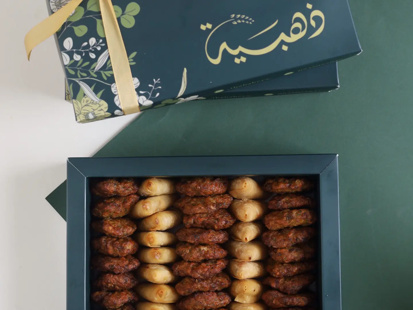 ميني سمبوسة مع ميني كباب عروق