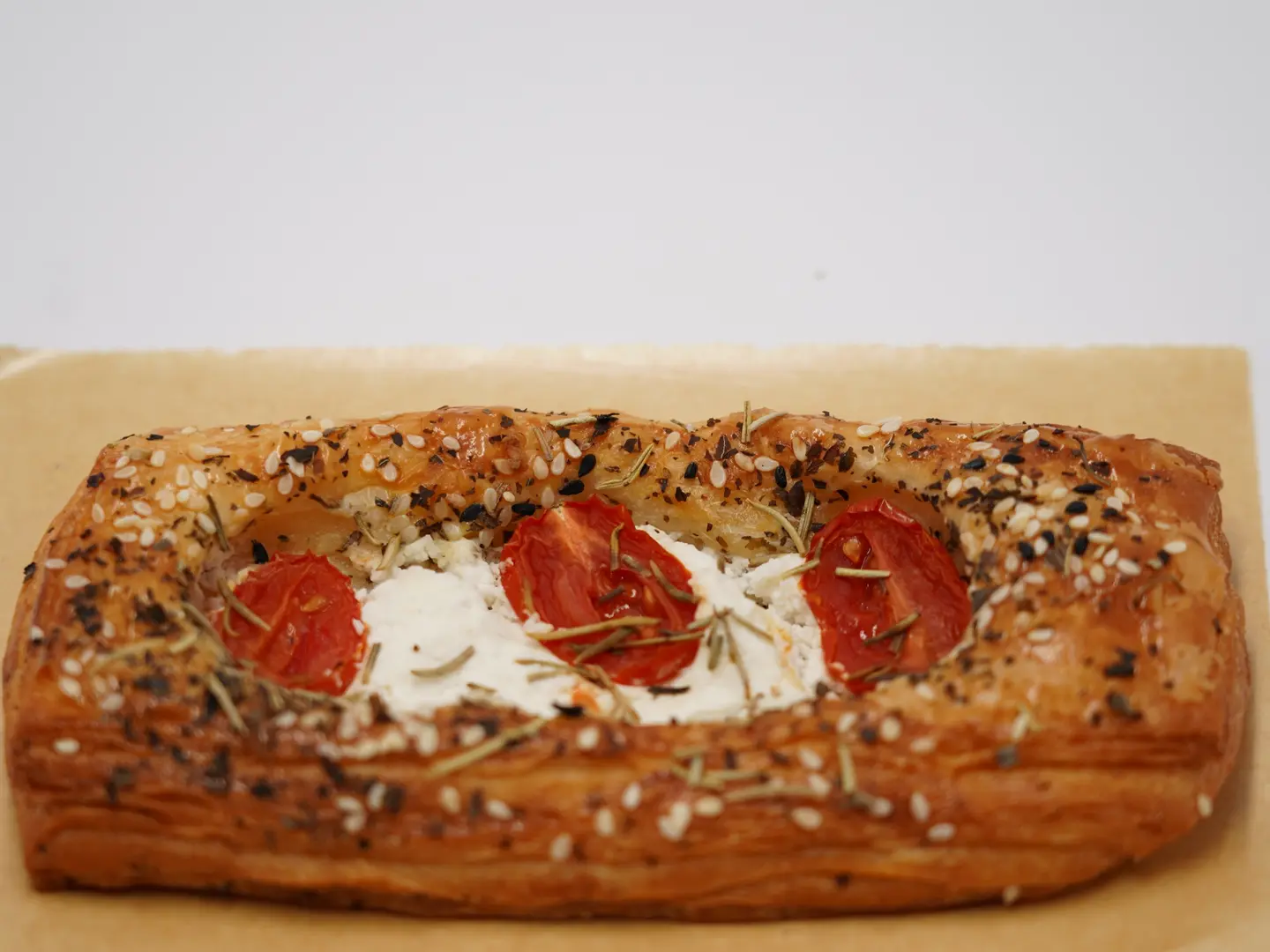 Pesto With Tomato And Cheese