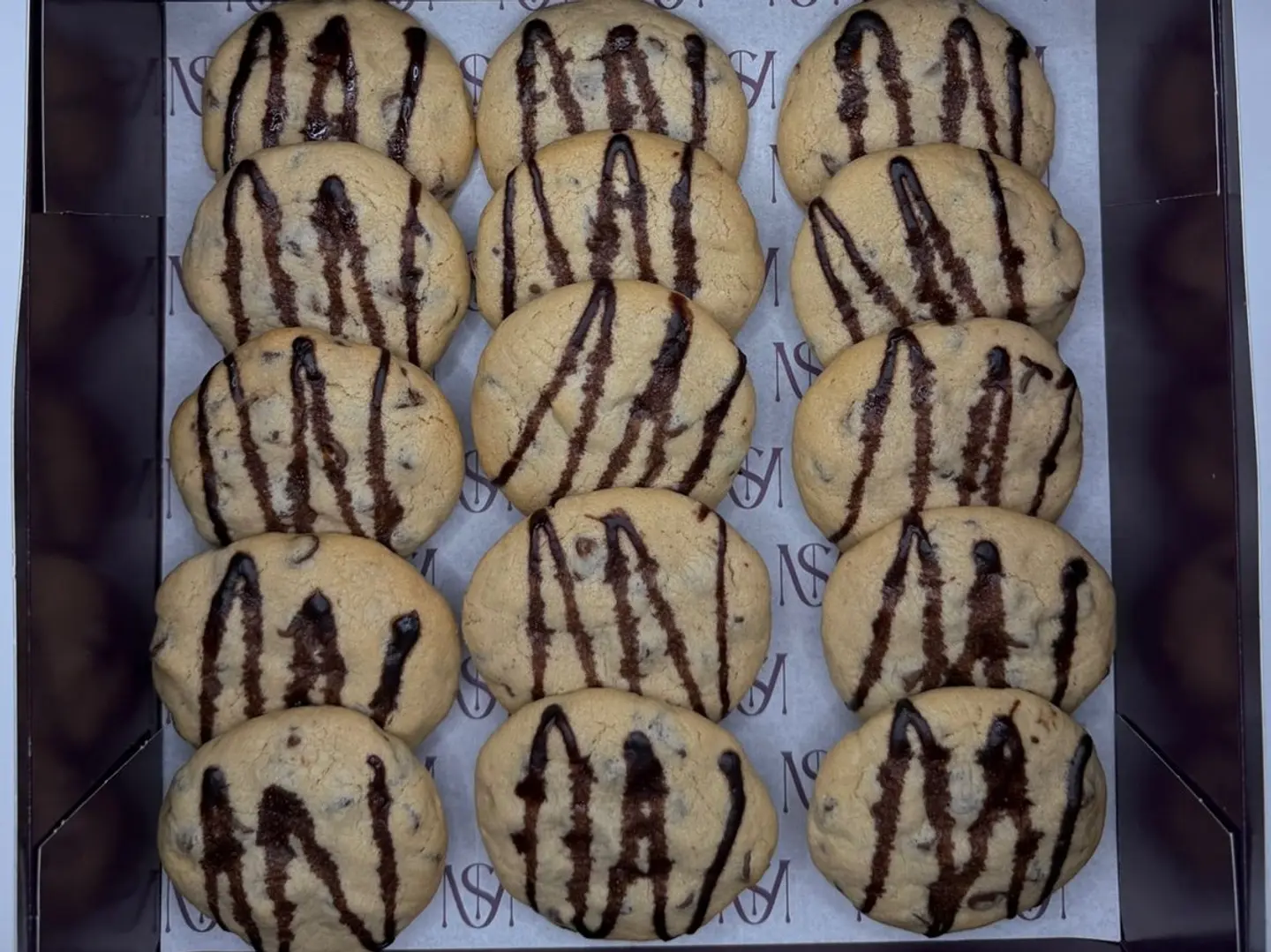 Royal Cookies 15 Piece Box