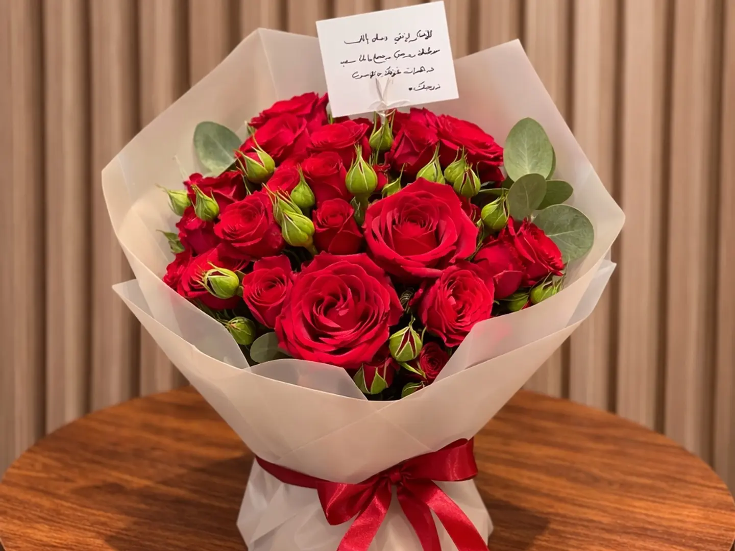 باقة ورد حمراء