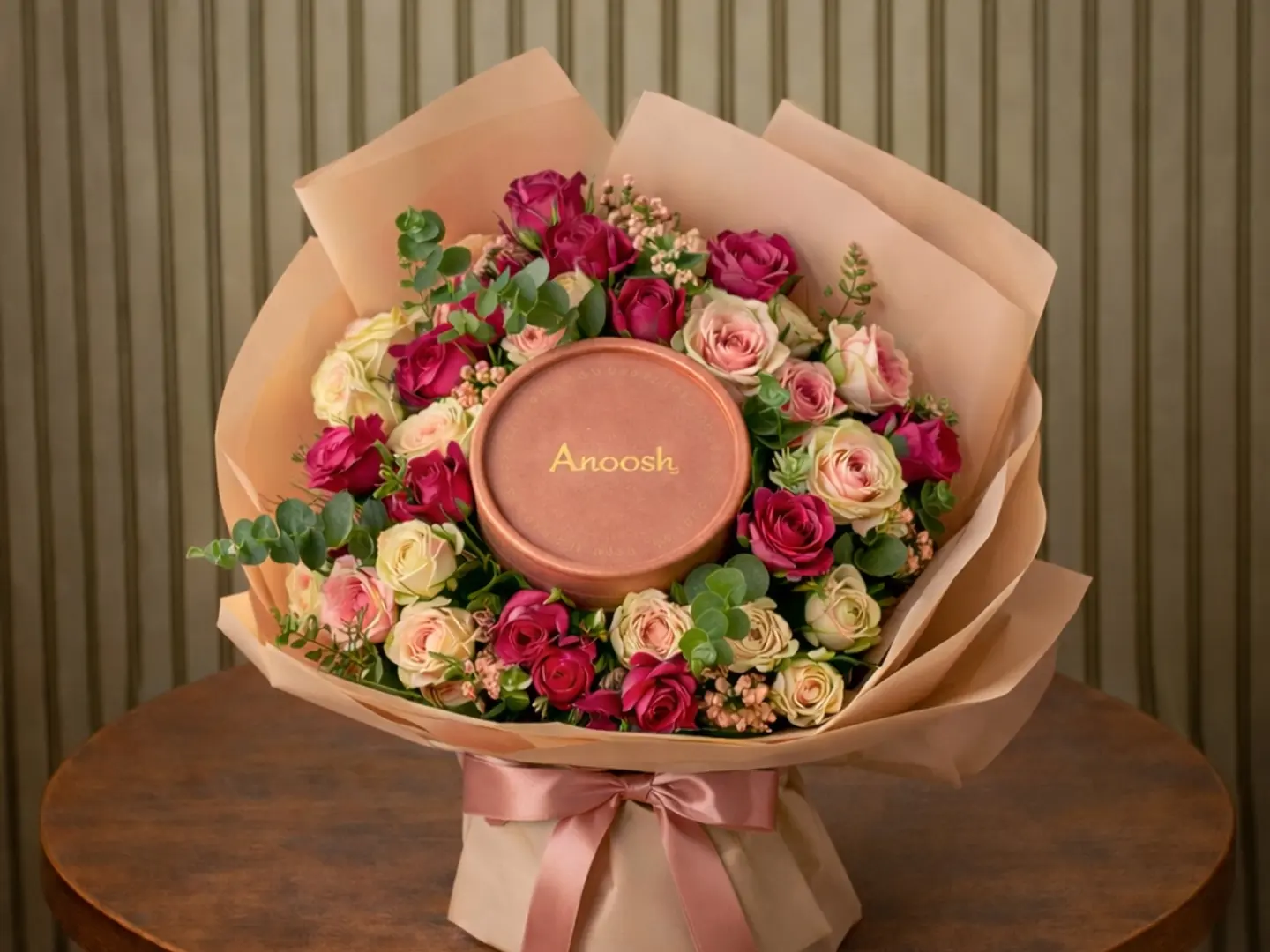 باقة دبل كلر مع شوكلاته انوش