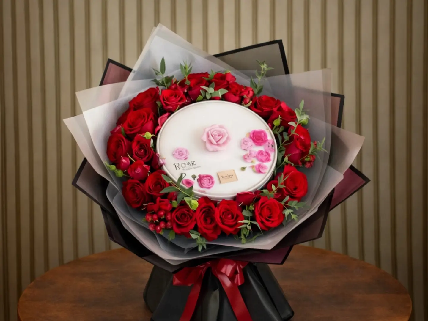 تنسيق ورد مع شوكلاتة بستاني 19