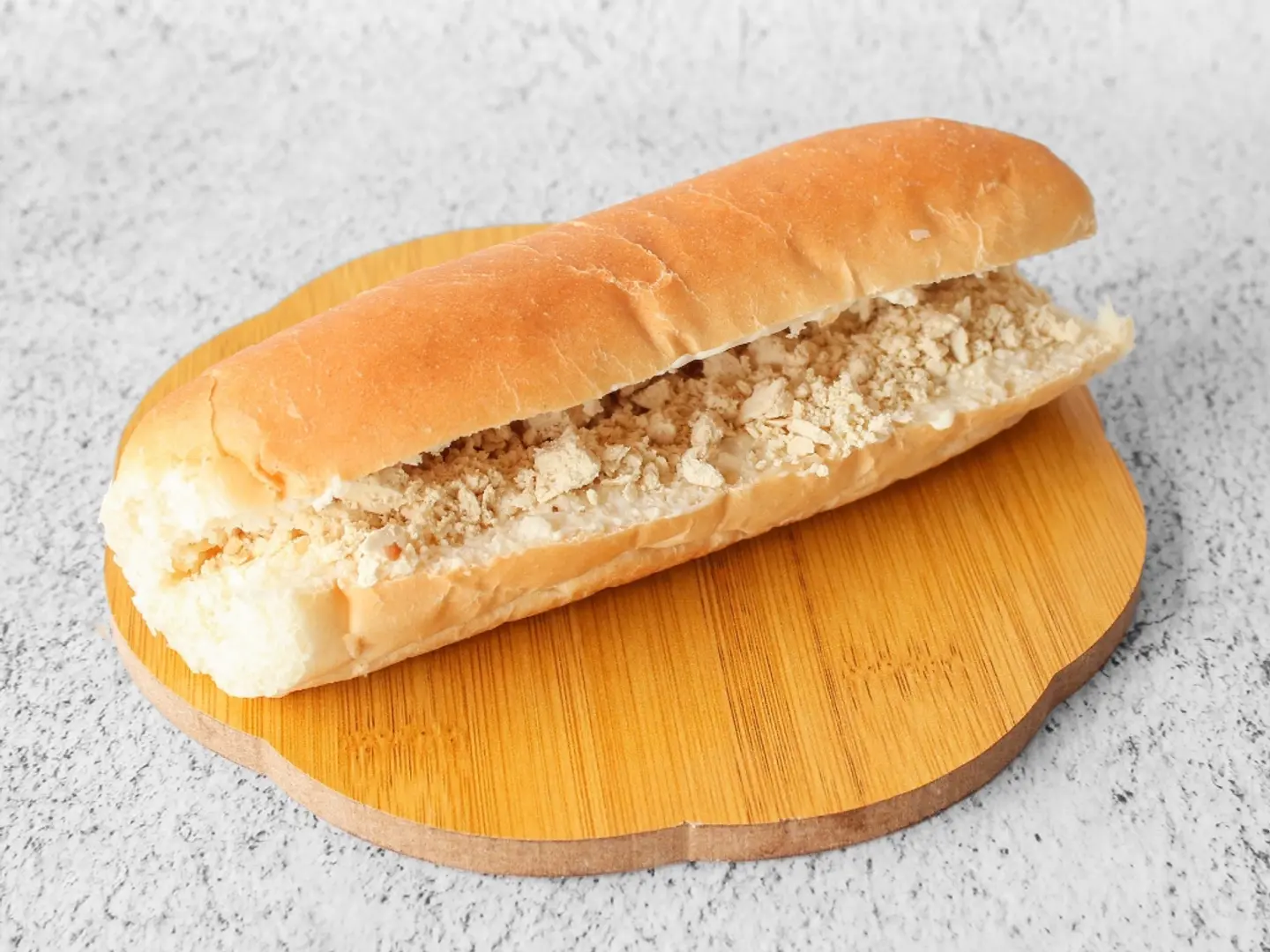 ساندوتش حلاوة طحينية