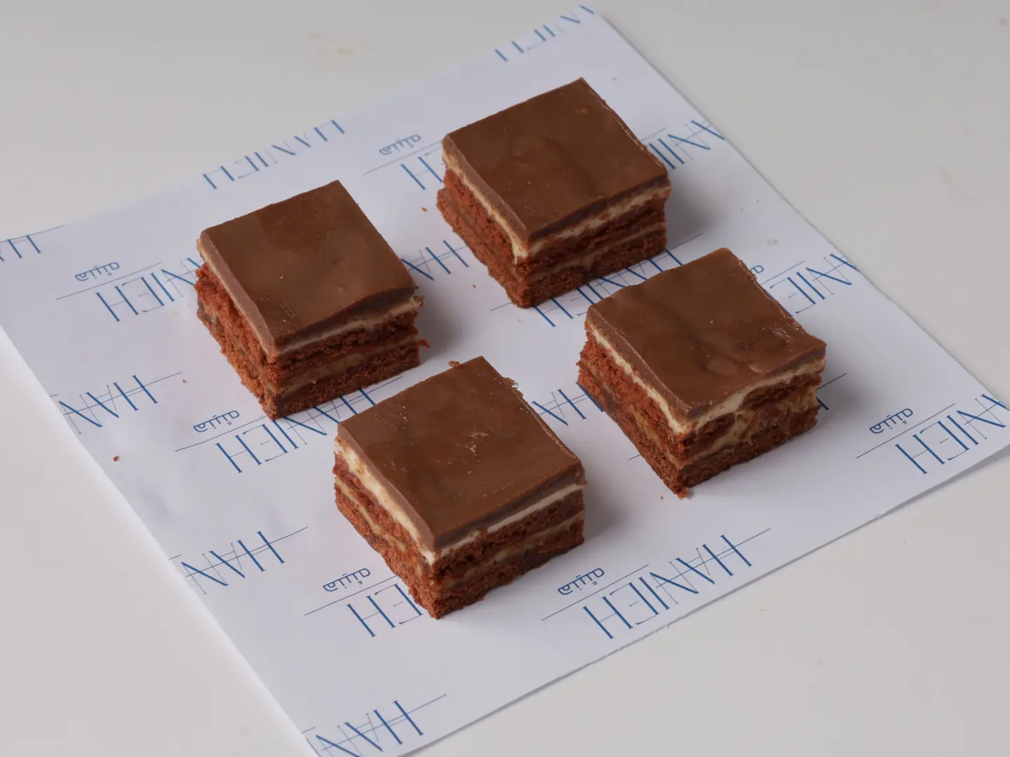 Al Jawza Cubes (4 Pieces)