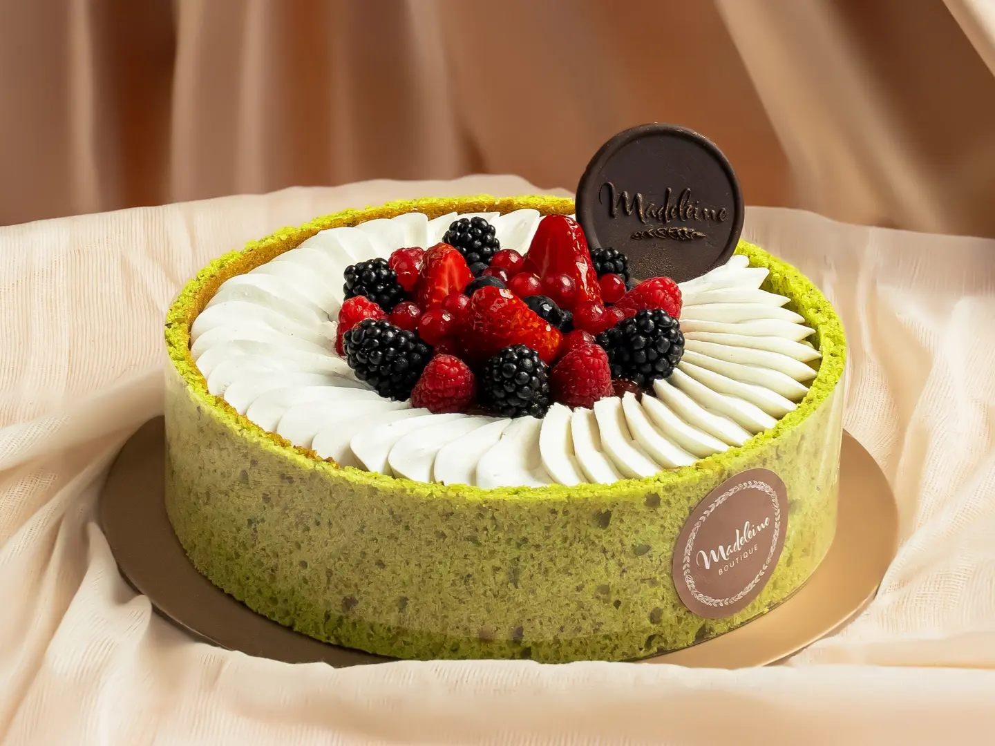 Big Mixed Forest Cheese Cake
