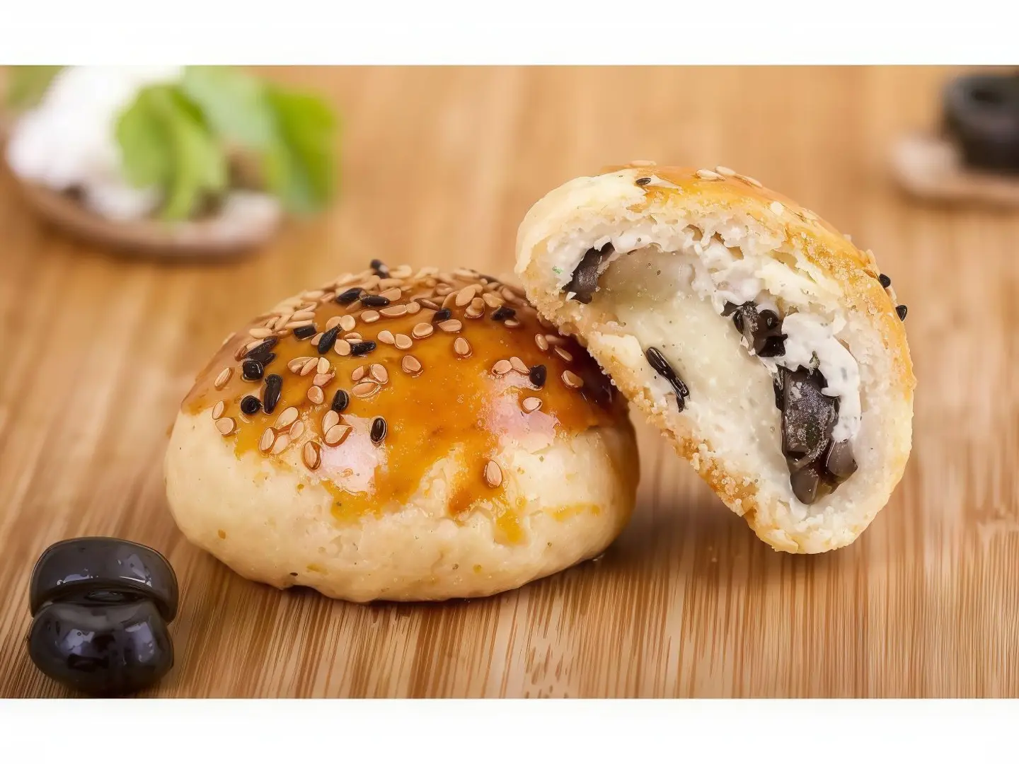 Mozzarella Olive Pie