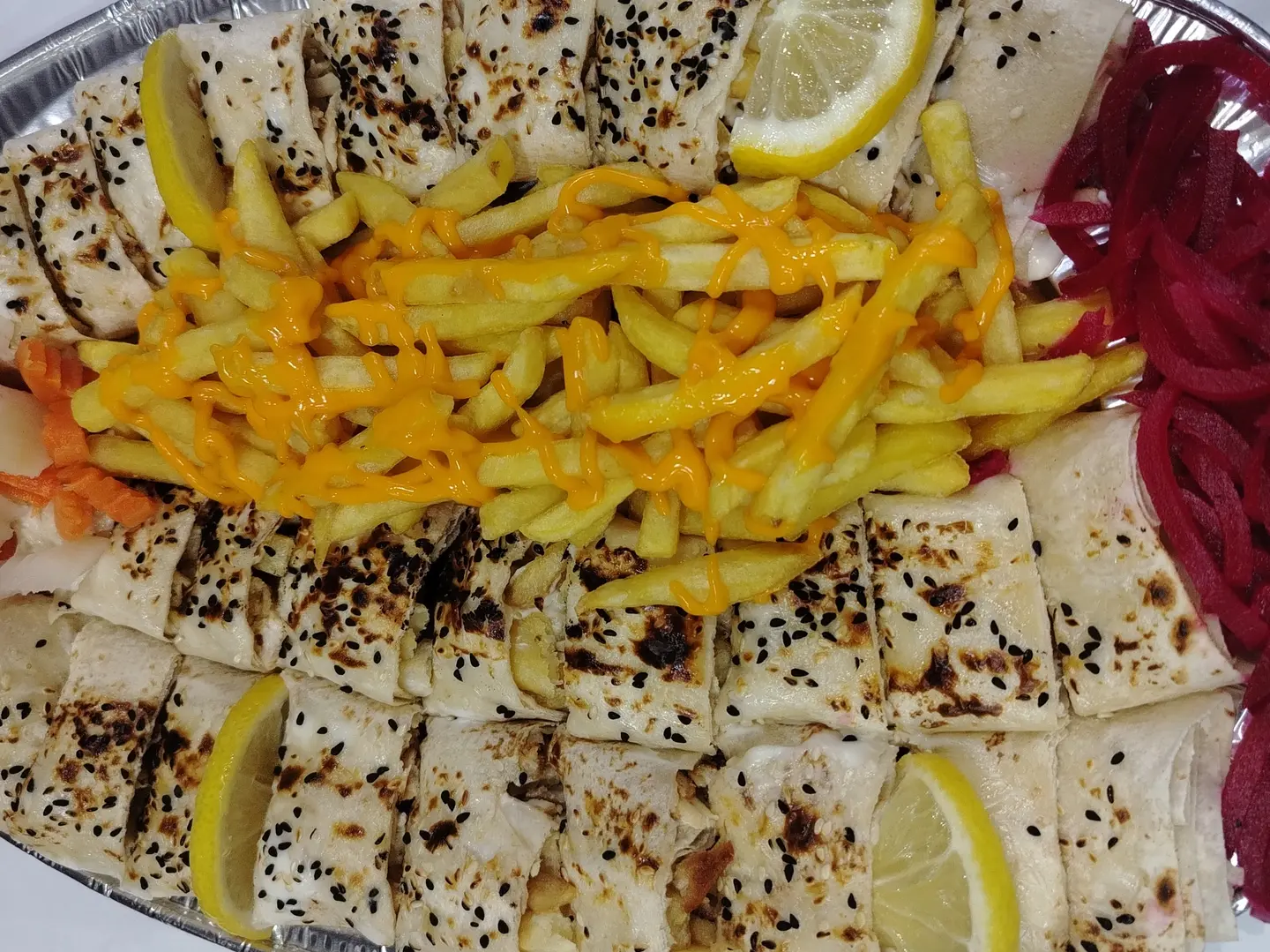 لوزينا عائلي وسط