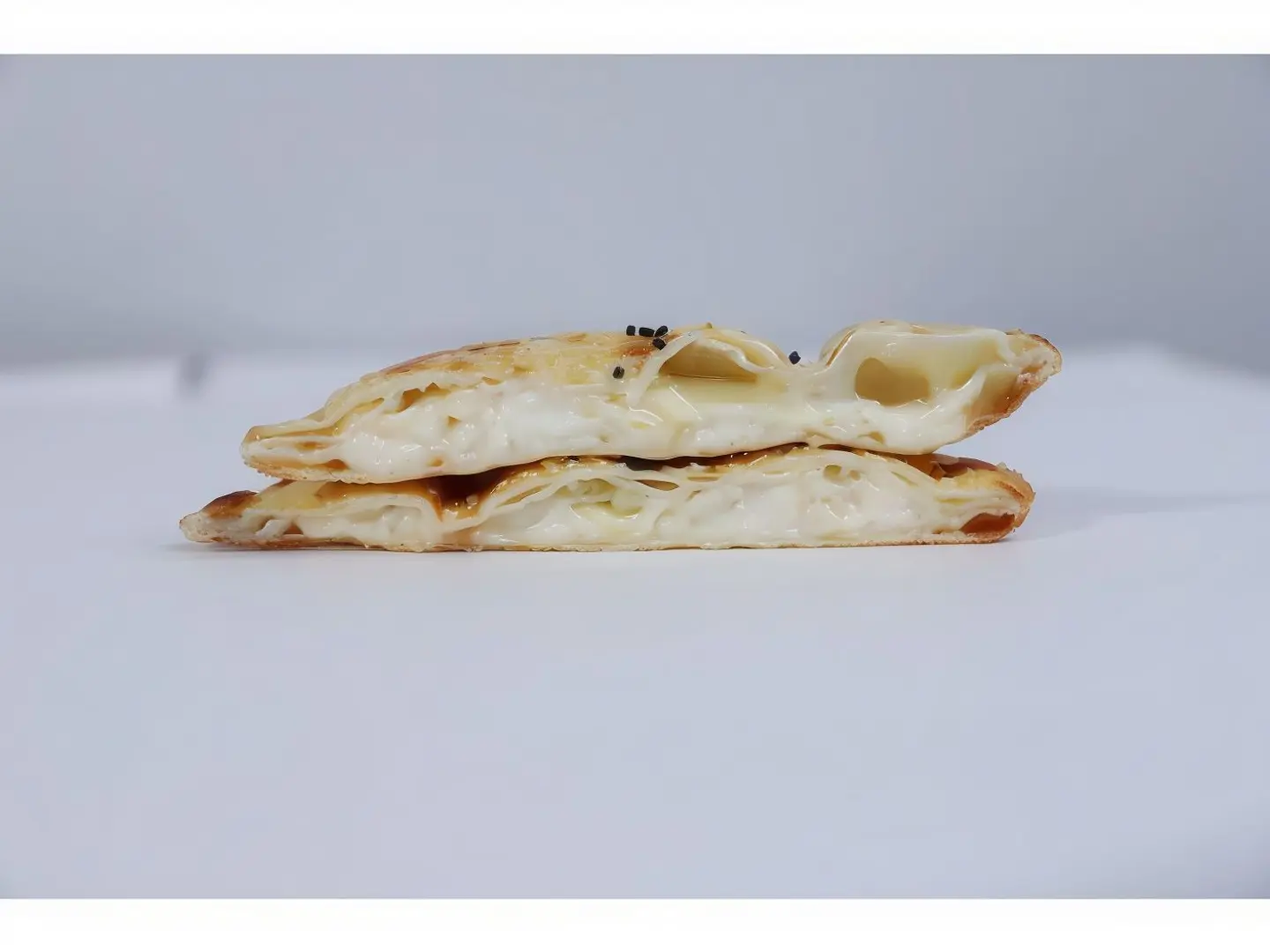 فطيرة بيض بالجبن