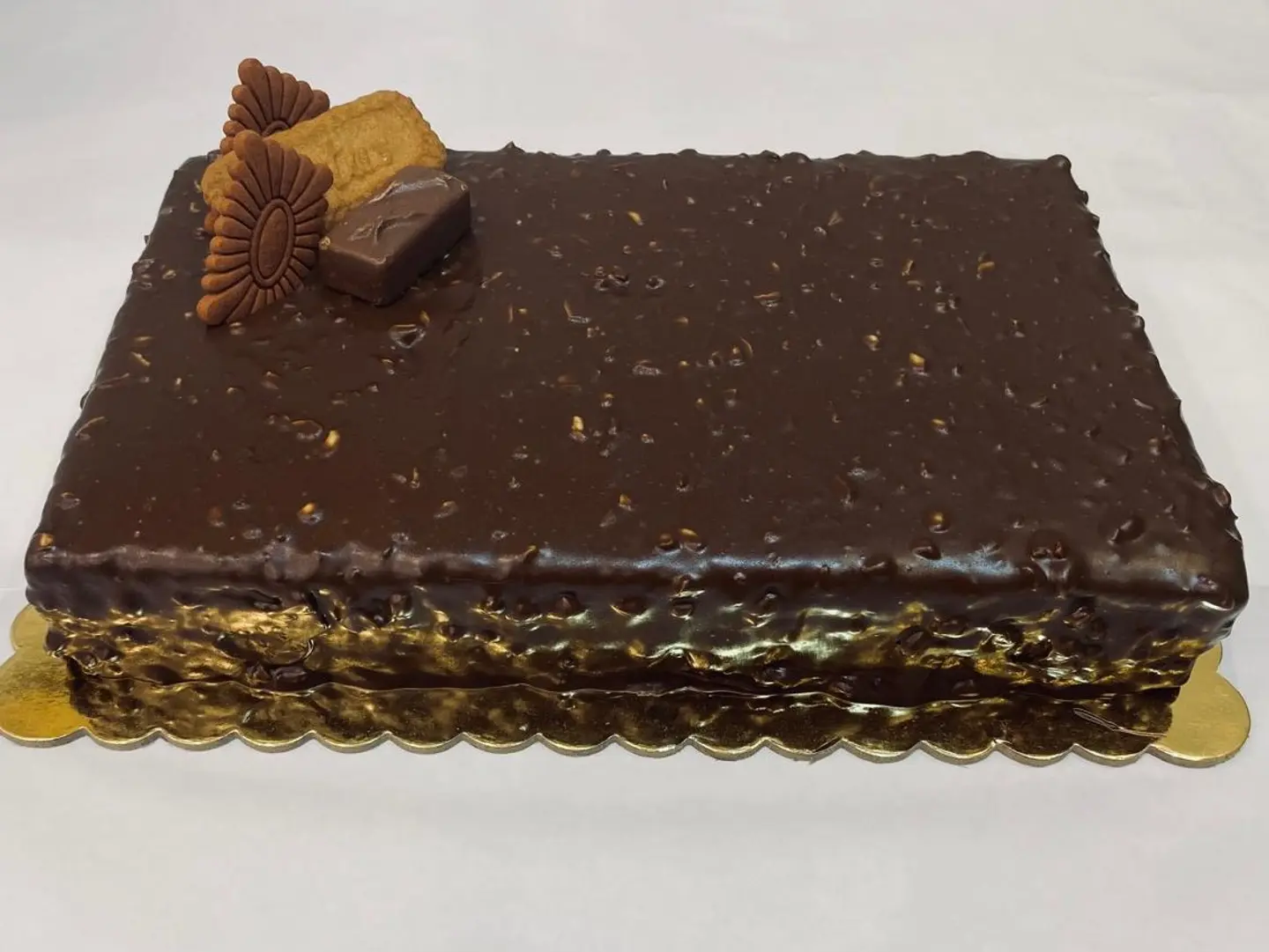 Large Rocher Cake