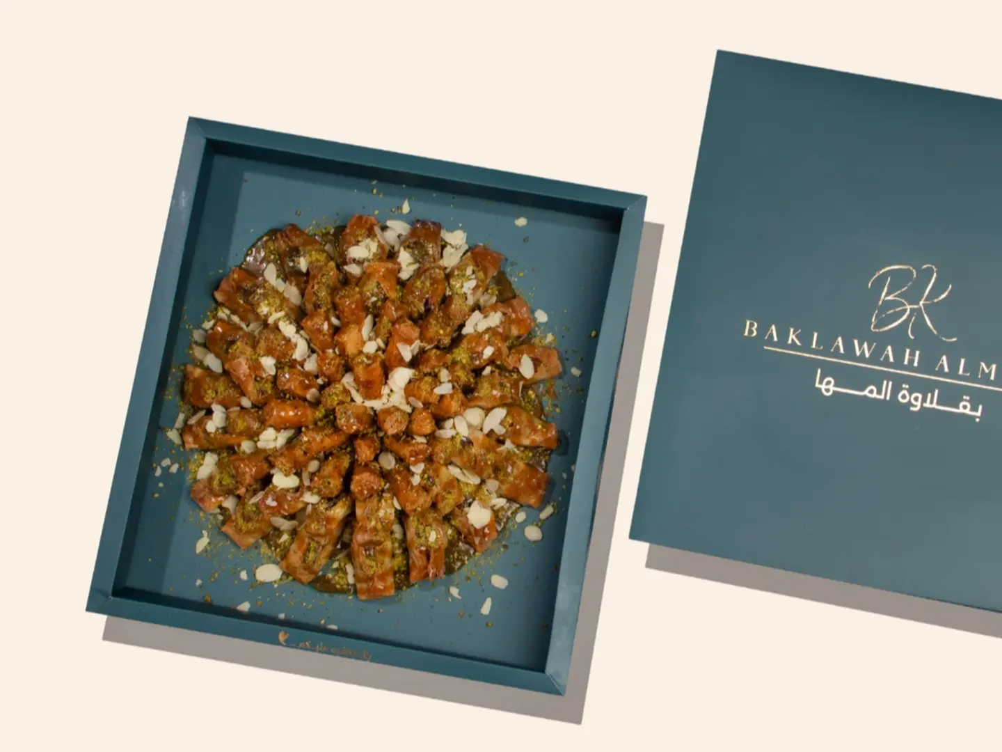 مكس البيكانو والسينمون وسط