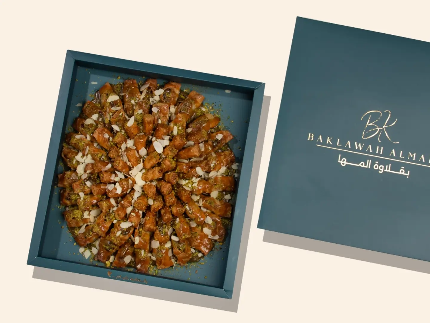 مكس البيكانو والسينمون كبير