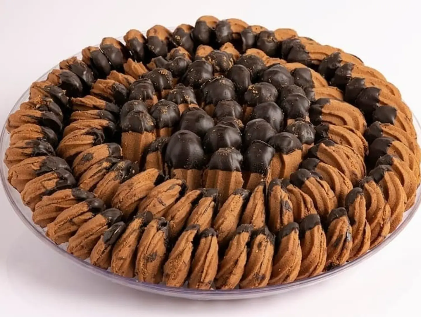 Chocolate Petit Four