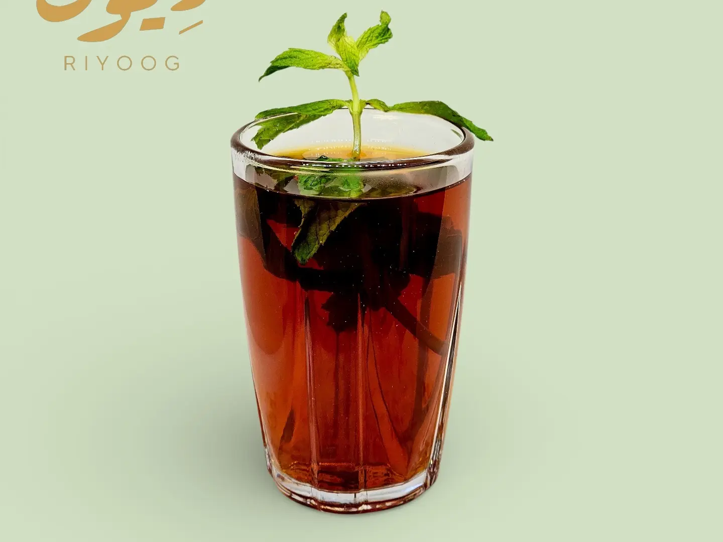 شاي احمر على الجمر