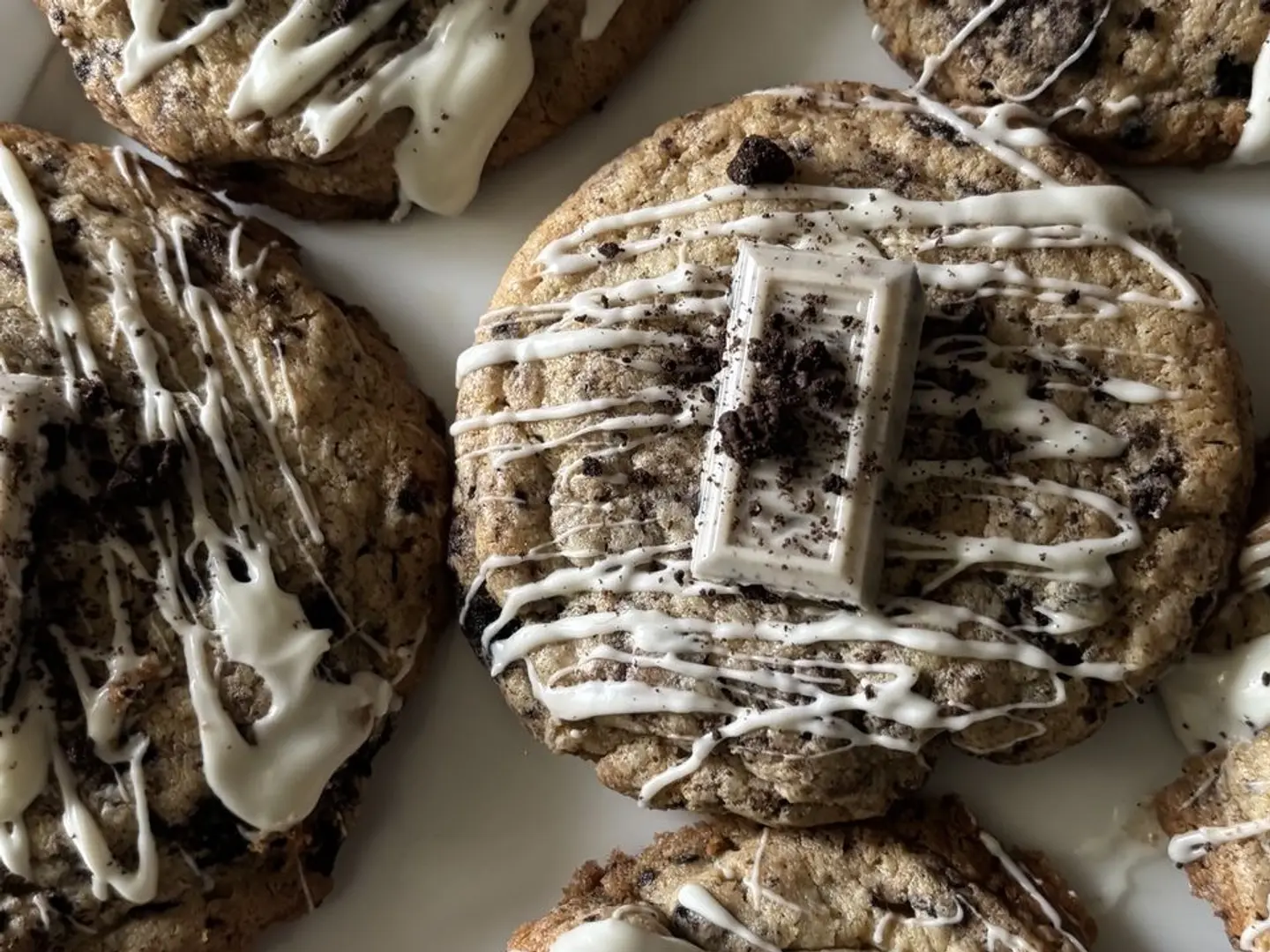 بلاك اند وايت بايت كوكيز