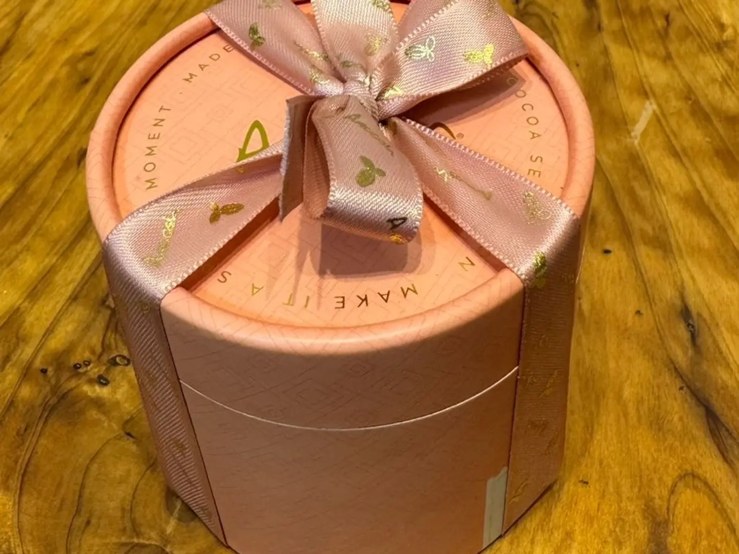 Anoush Baby Pink Chocolate