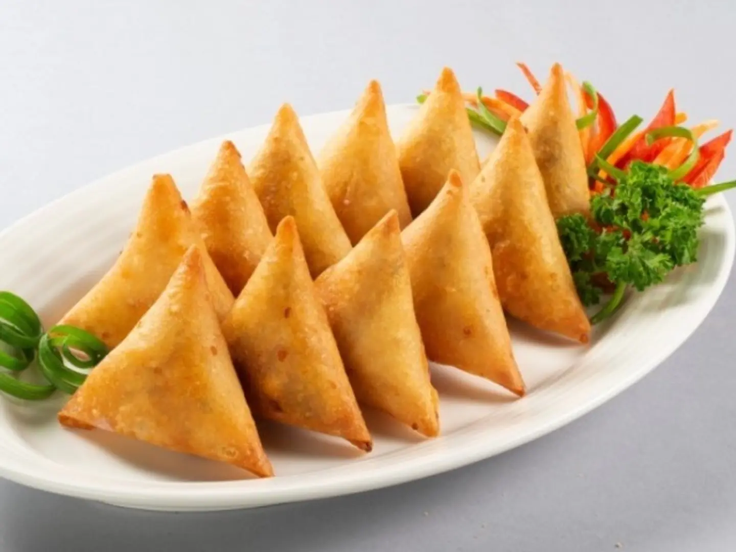 سمبوسة 5 حبات ( دجاج )